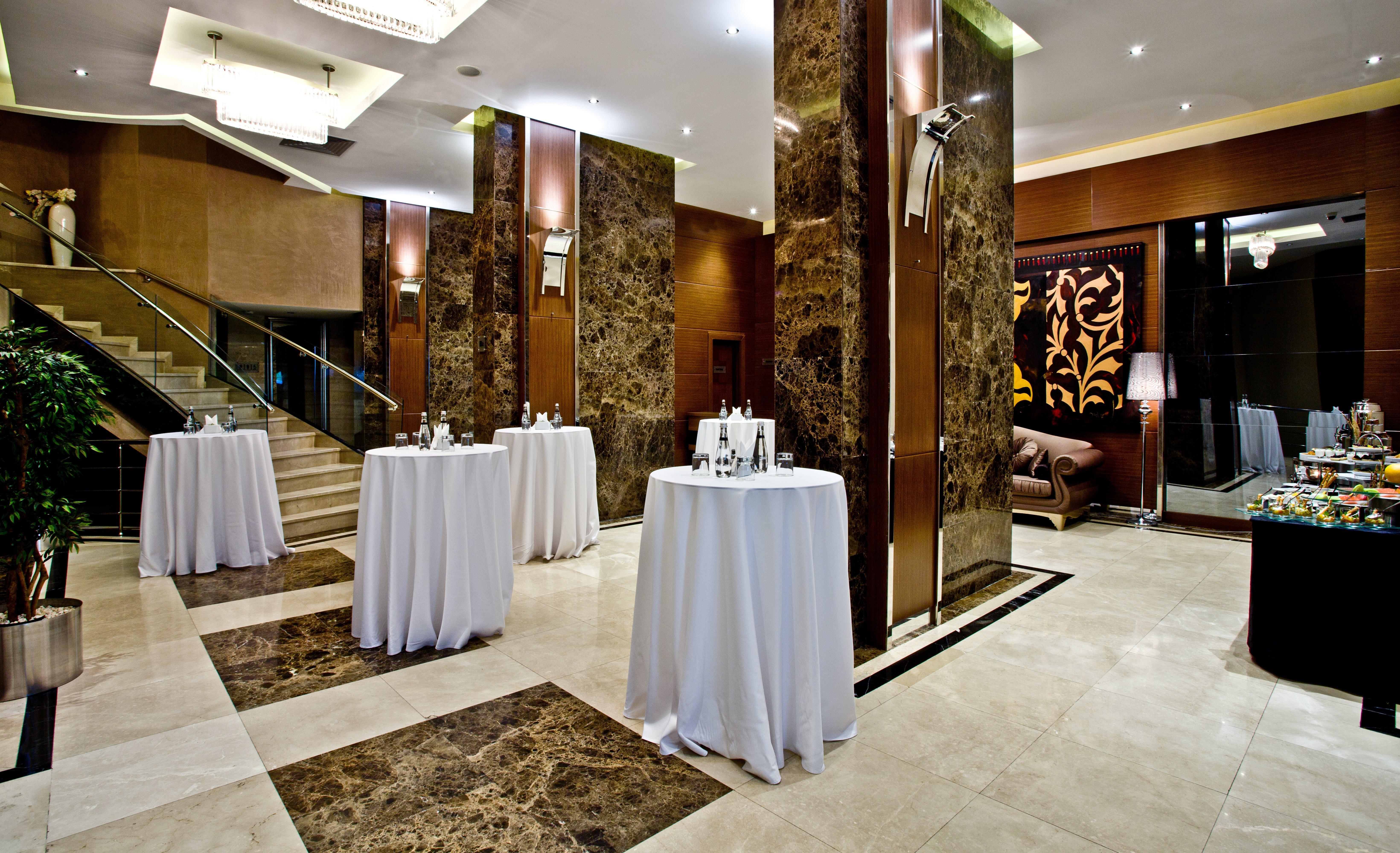 Otel Ankara-kavaklidere, An Ihg 4*