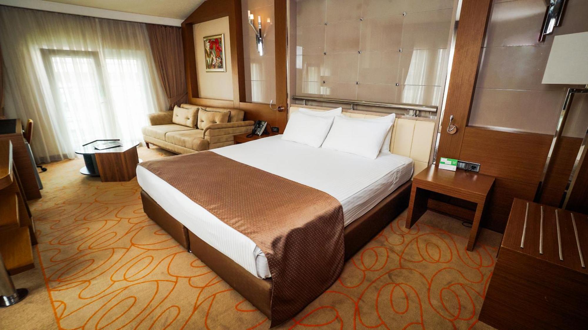Ankara-kavaklidere, An Ihg Ankara