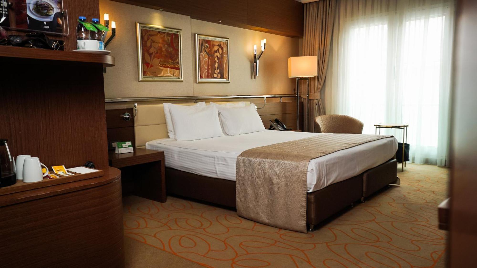Ankara-kavaklidere, An Ihg Otel 4*