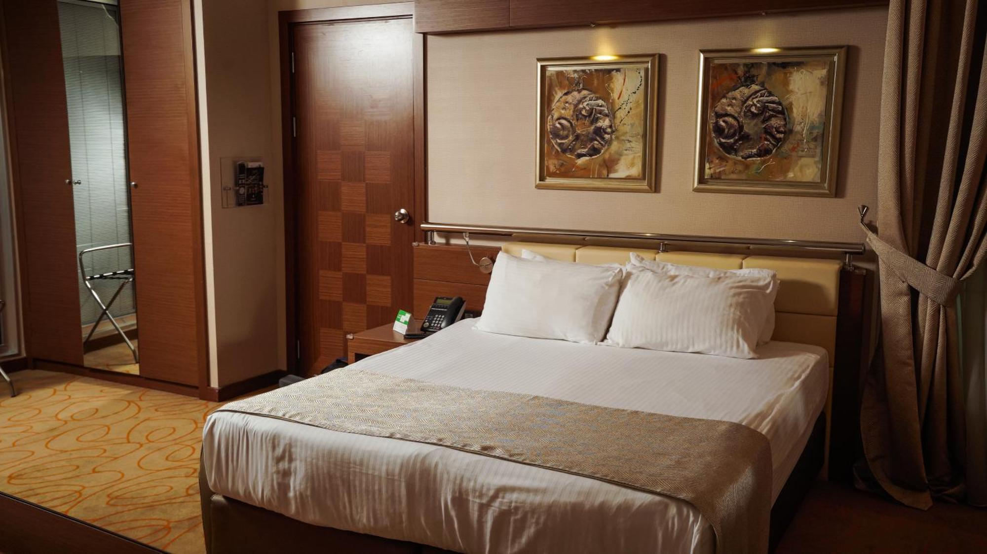 Ankara-kavaklidere, An Ihg Otel